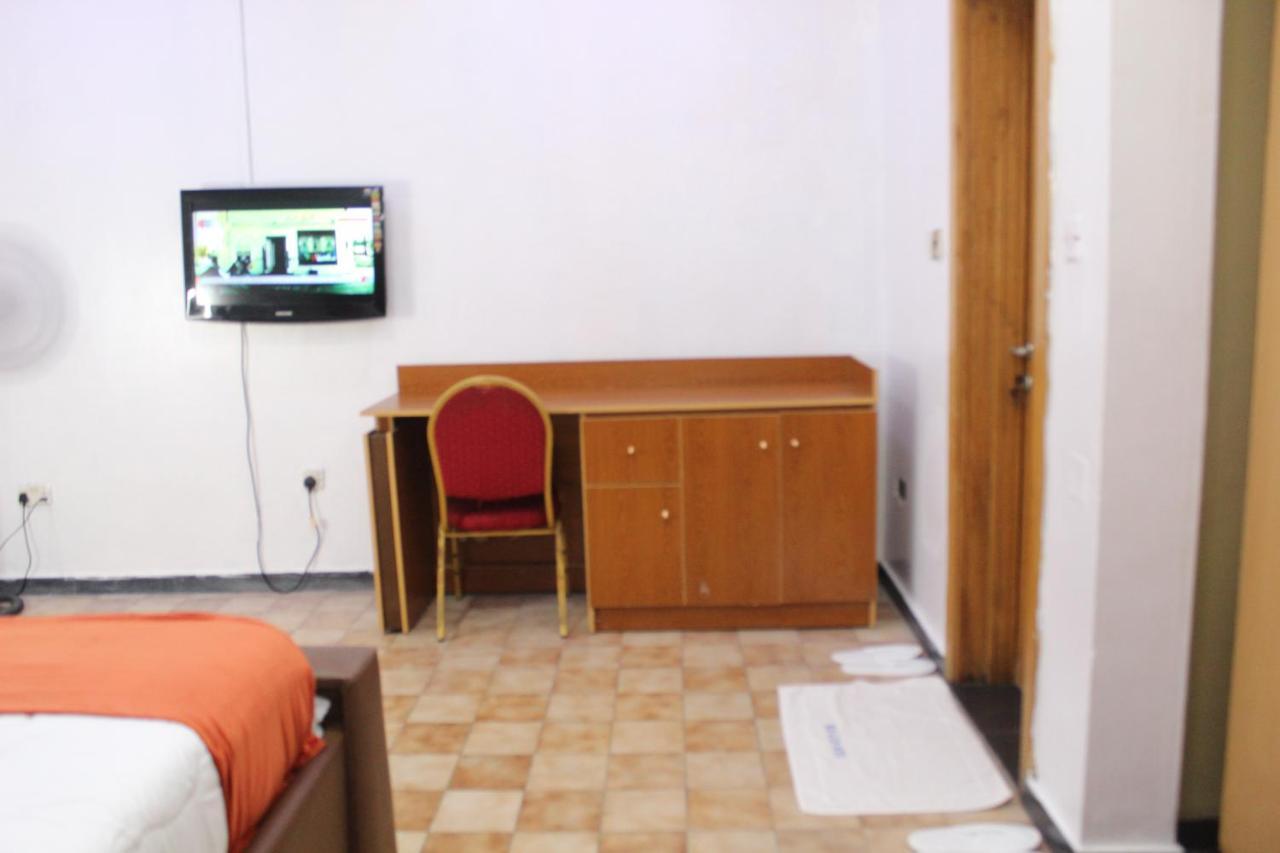 Blue Moon Hotels Victoria Island Lagos Exterior photo