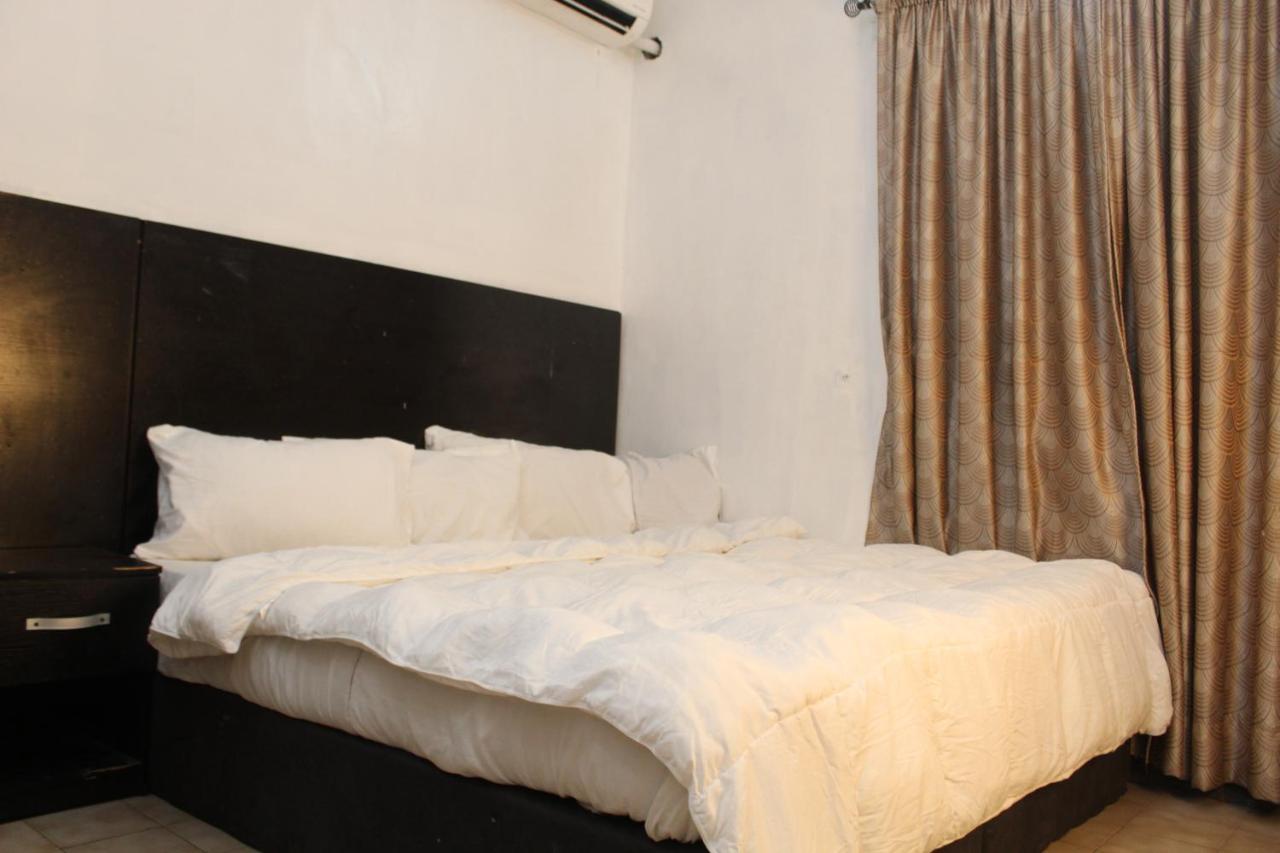 Blue Moon Hotels Victoria Island Lagos Exterior photo