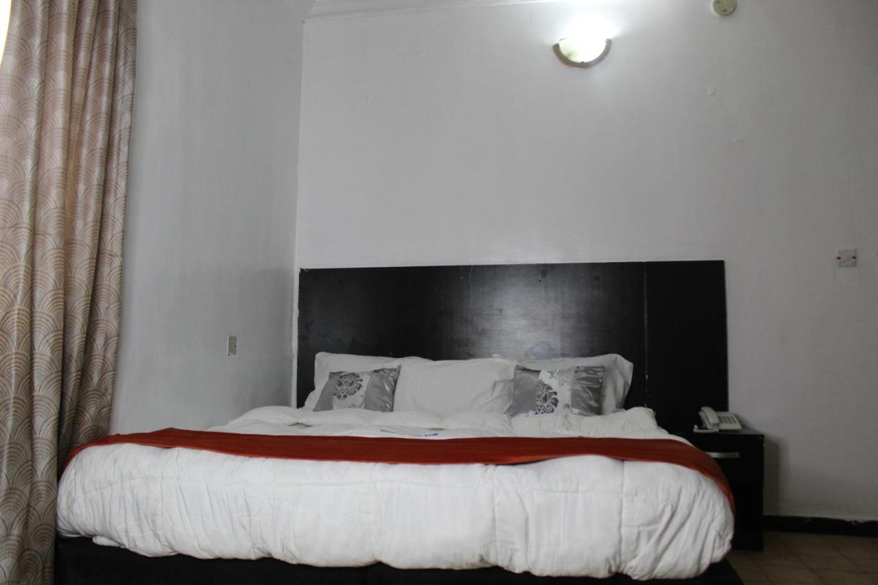 Blue Moon Hotels Victoria Island Lagos Exterior photo