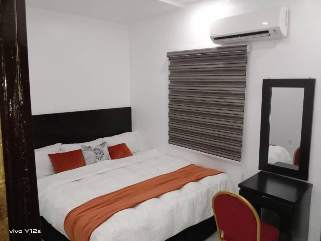 Blue Moon Hotels Victoria Island Lagos Exterior photo