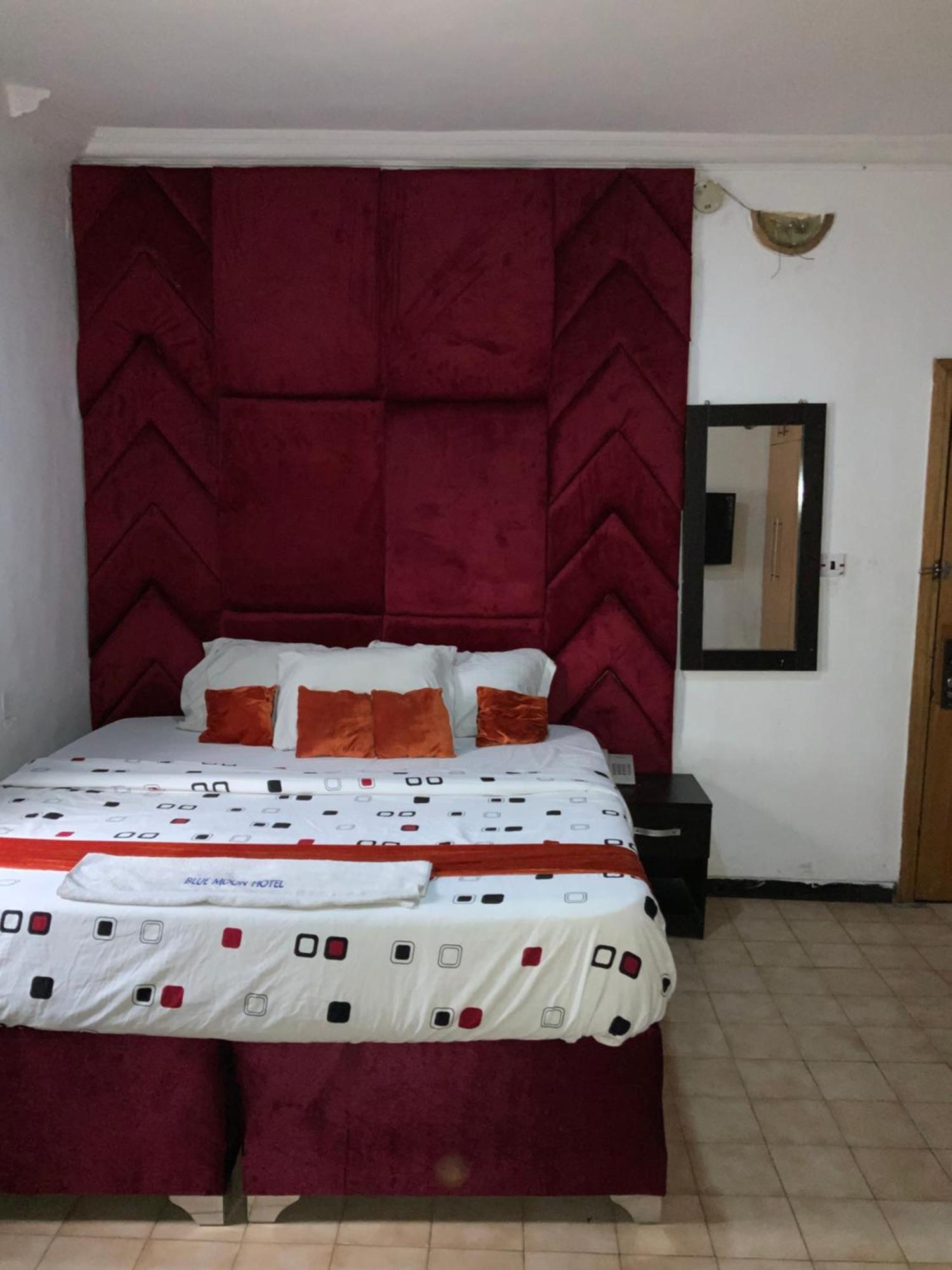 Blue Moon Hotels Victoria Island Lagos Exterior photo